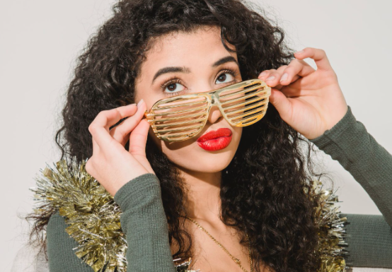 Image: New Year’s Eve outfit ideas: A woman dressing up with accessories and different outfits for the New Year's Eve party. New Year’s Eve outfit ideas: A woman dressing up with accessories and different outfits for the New Year's Eve party.