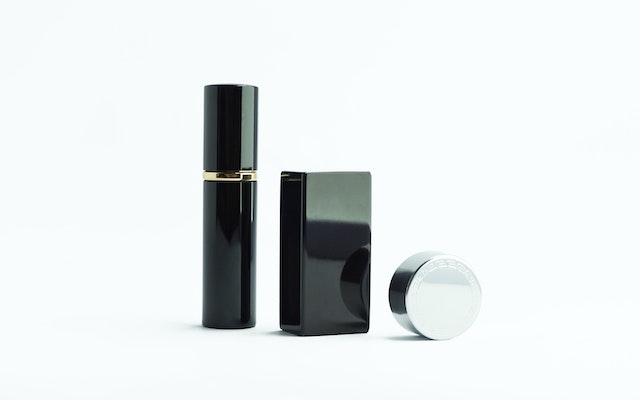 Two black fragrances to show the difference between eau de toilette and aftershave