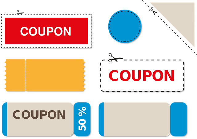 Blue light card from Schuh: Various coupon cards with scissors cutting out the coupons.