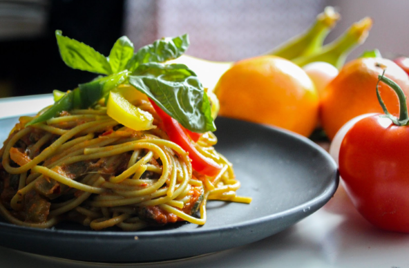 Cheap healthy winter recipes: Spaghetti with roasted veggies and fruit.