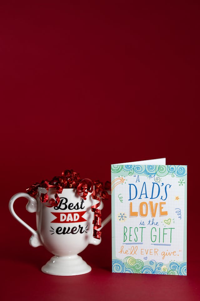 Best father's day gifts: A trophy mug and card for Father’s day
