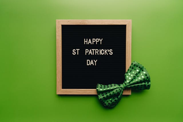 St. Patrick's Day 2026: A St. Patrick’s Day wishes sign on a green background