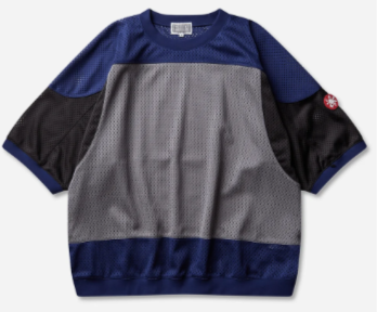 maglia da poter acquistare sul sito Slam Jam con un coupon Slam Jam