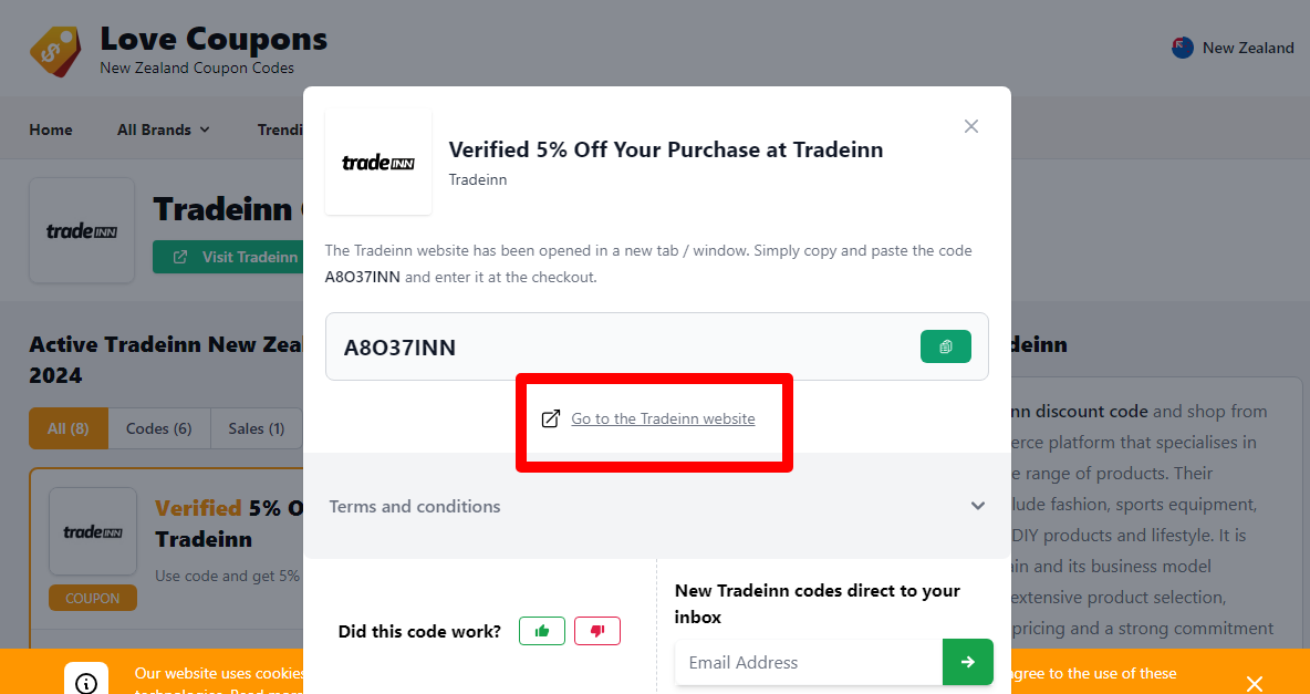 Box displayed on a darkened background of a Tradeinn discount code with the terms and conditions showing