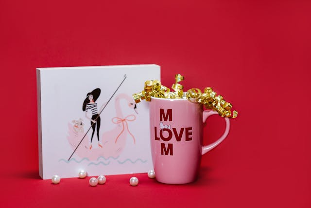 Wish you mother Happy Mother's day with right way with an inspiring quote or sweet message