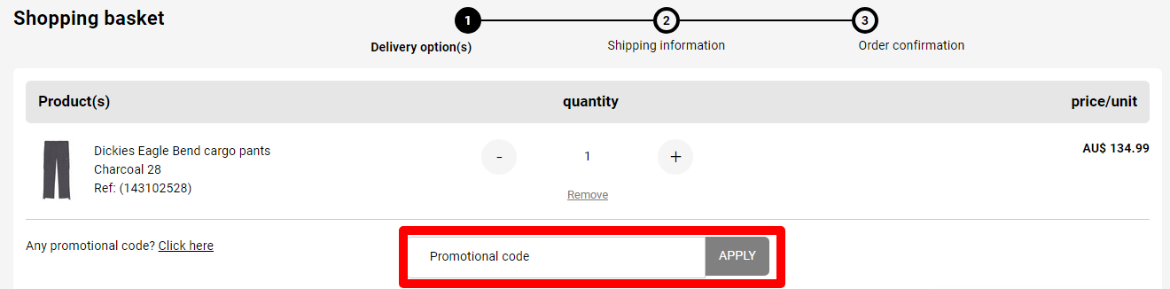 The brand checkout page with where to add the Tradeinn discount code is highlighted with a red box
