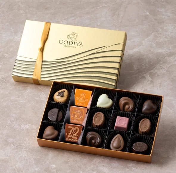 Valentine's Day gift ideas for men: Heart of Gold Collection Gift Box