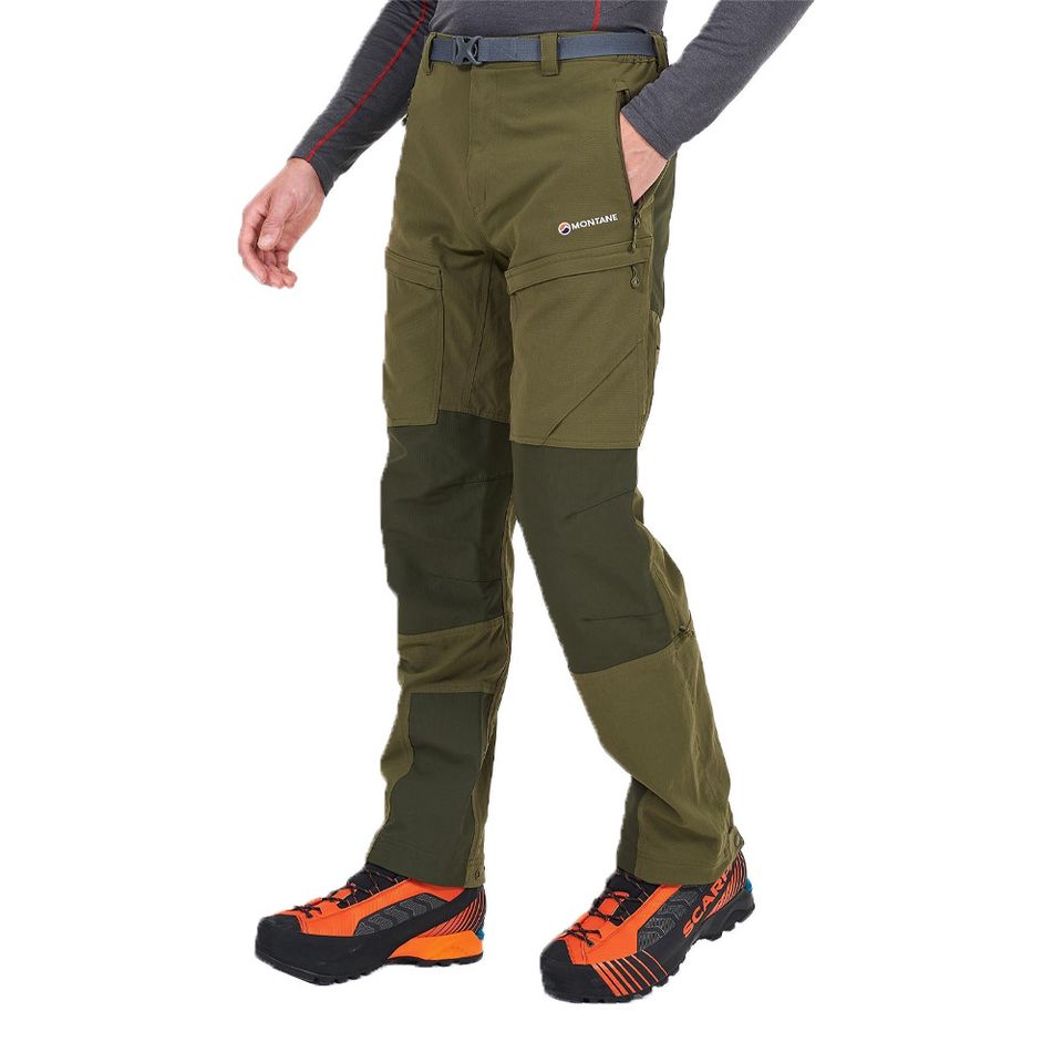 pantaloni da poter utilizzare quotidianamente comprati a basso prezzo con un codice promo SportsShoes