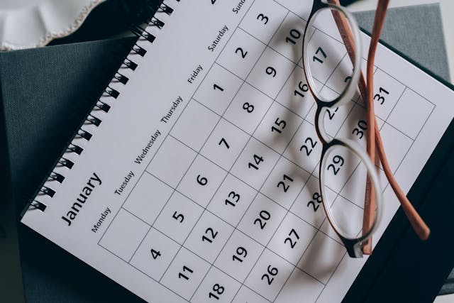 A calendar showing the month of January.