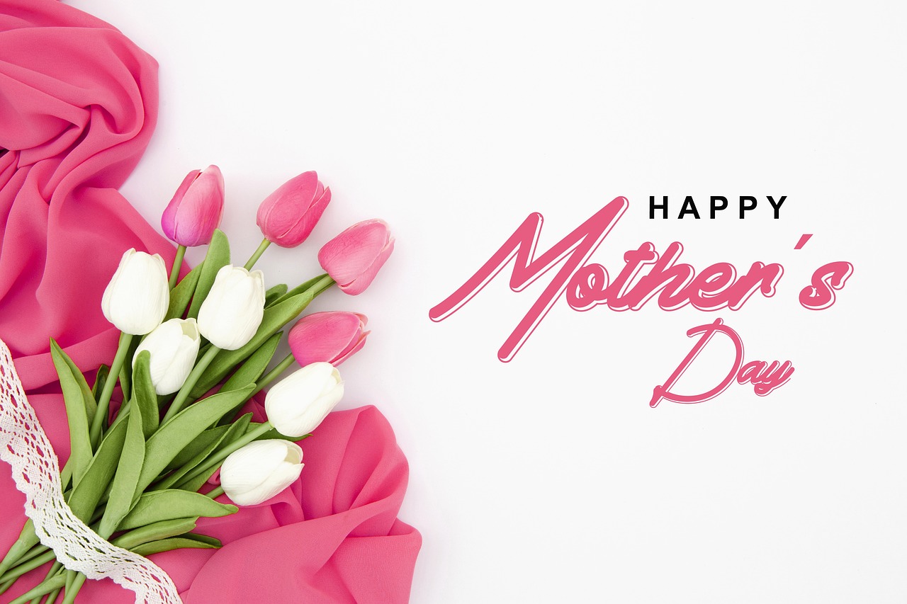 feliz día de la madre con las ofertas del día de la madre disponibles con un bouquet de rosas