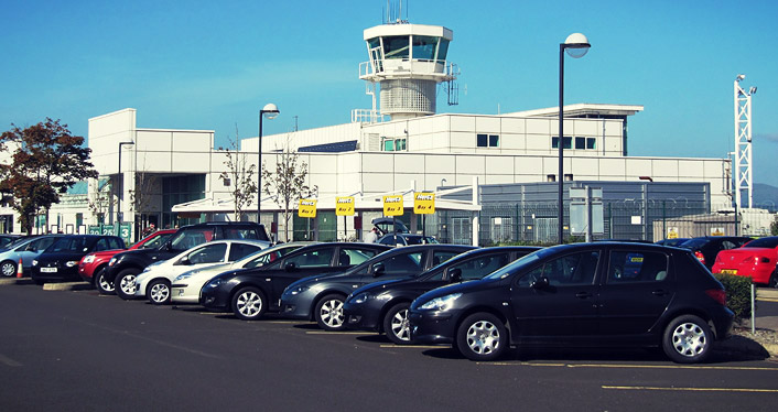 How can you save money at JetParks?