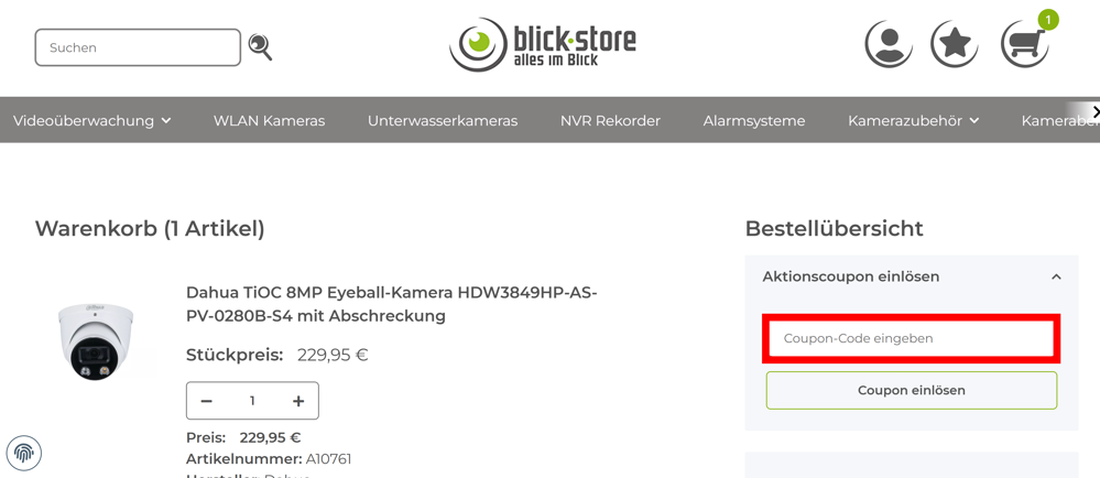 Warenkorb von Blick Store mit rotmarkiertem Eingabefeld für Gutscheine