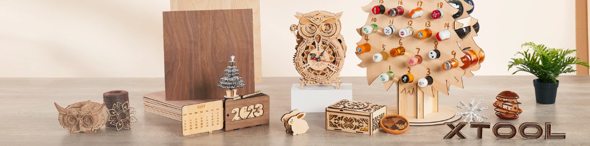 A picture showing plywood different products engraved by xTool