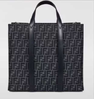 borsa Fendi da poter comprare con un codice sconto Giglio.com risparmiando