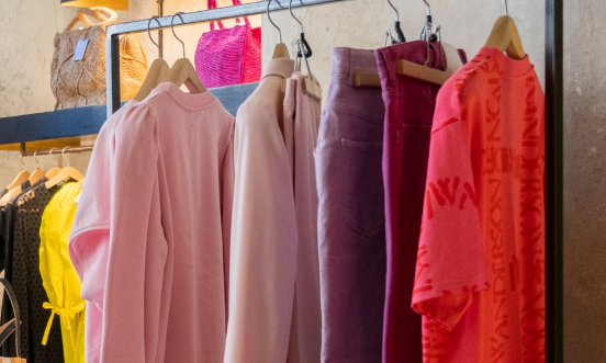 abbigliamento femminile da poter acquistare online con un codice sconto Eleonora Bonucci dal loro sito