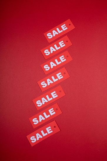 image displaying the word sale repeatedly to emphasise savings