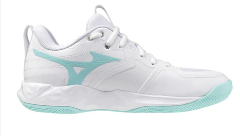 Personalise your fit with the gait analysis and get a pair of shoes that are anti-blisters and breathable