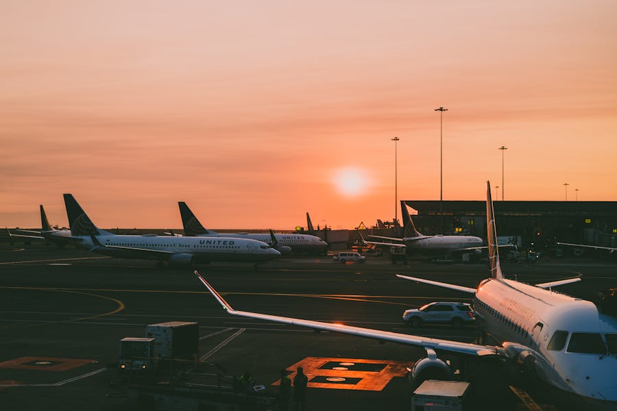 A picture of airplanes at an airport
