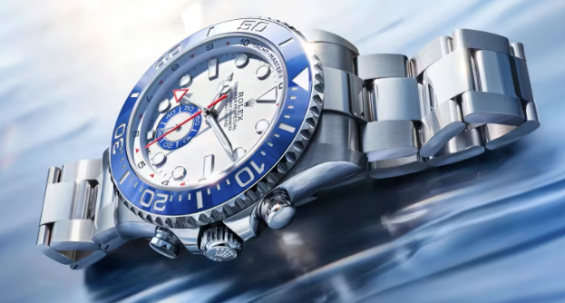 Get a luxury pre-owned watch from Goldsmiths