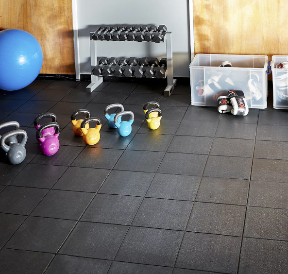 BiGDUG gym flooring: The Single Garage Gym Flooring mega deal tiles with gym equipment