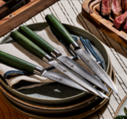 The HEXCLAD 8 piece Damascus steel steak knife set from the knives catalogue
