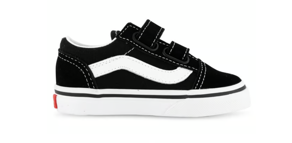 A black and white Vans Old Skool sneaker for toddlers from Hype DC on a white background