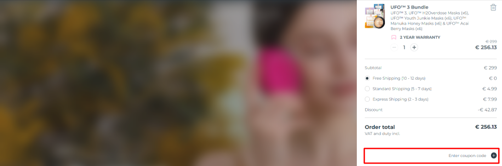 The checkout page showing the Foreo promo code box