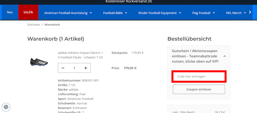Warenkorb von American-Footballshop mit rotmarkiertem Eingabefeld für Gutscheine