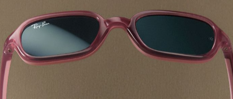 occhiali da sole da donna da poter acquistare con un codice sconto Ray-Ban valido