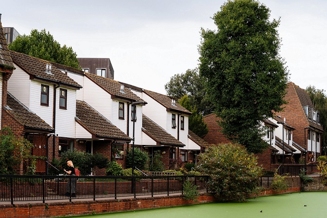 image showing houses you can insure with esure