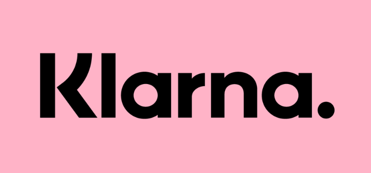 logo rosa de Klarna con letras negras y fondo rosa
