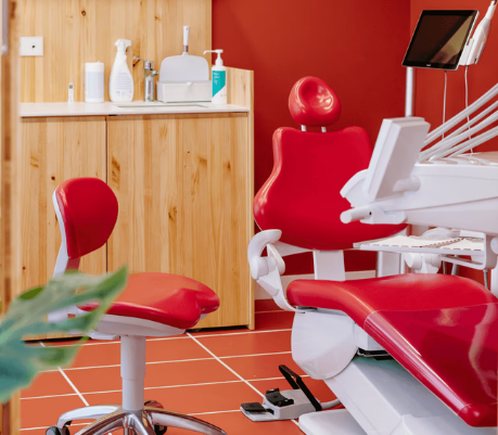 oficina de dentista roja de la web de DrSmile