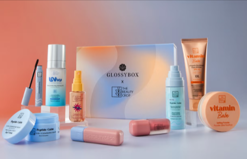 An example of a subscriptionbox from GLOSSYBOX that you can save on with a GLOSSYBOX voucher code