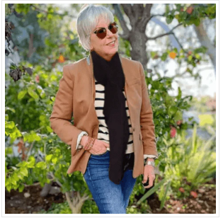 Get the luxury scarves and qualify for free shipping