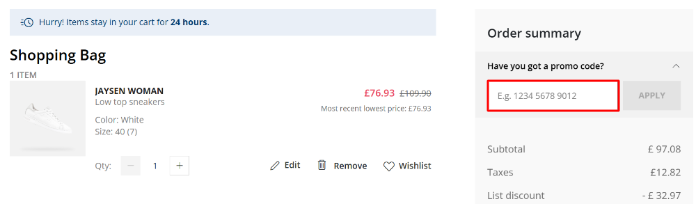 The Geox order summary page with where to paste the Geox voucher code in a red box
