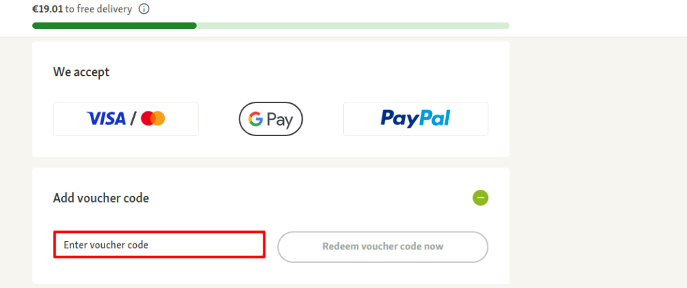 Maxi Zoo discount code place highlighted by a red box