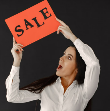 A Singles Day sale sign with a black background