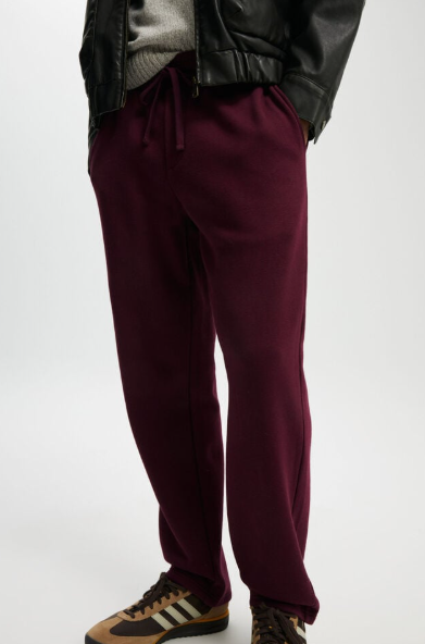 Autumn wardrobe staples: Relaxed Track Pant in the colour velvet plum