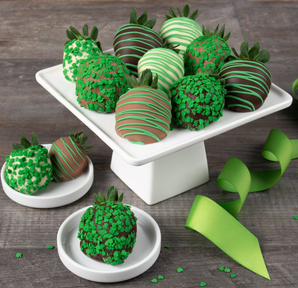 Things to do on St. Patrick's Day: St. Patrick’s Day-themed chocolate strawberries.